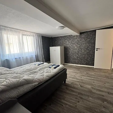 Ganzes Haus Für 4 In Ferienhaus *