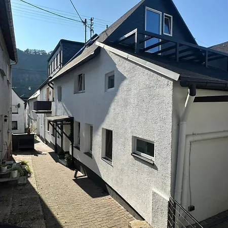 Holiday home Ganzes Haus Fuer 4 In